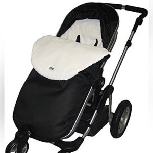 Jolly Jumper Jolly Jumper Snuggle Bag- Black, Black